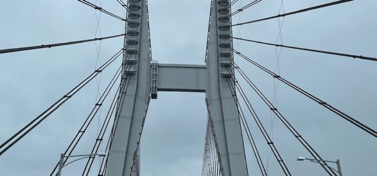 弾丸岡山 弾丸岡山